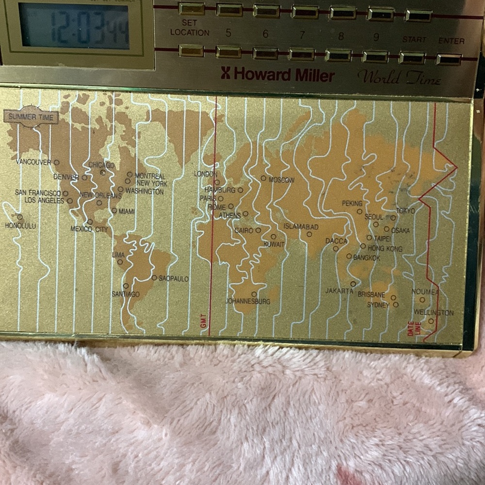 Howard Miller Desktop clock - Picture 2 of 7